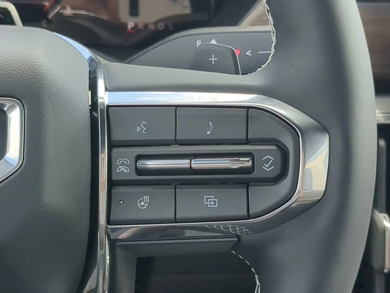 2026 GMC Acadia Denali Ultimate - Photo 26