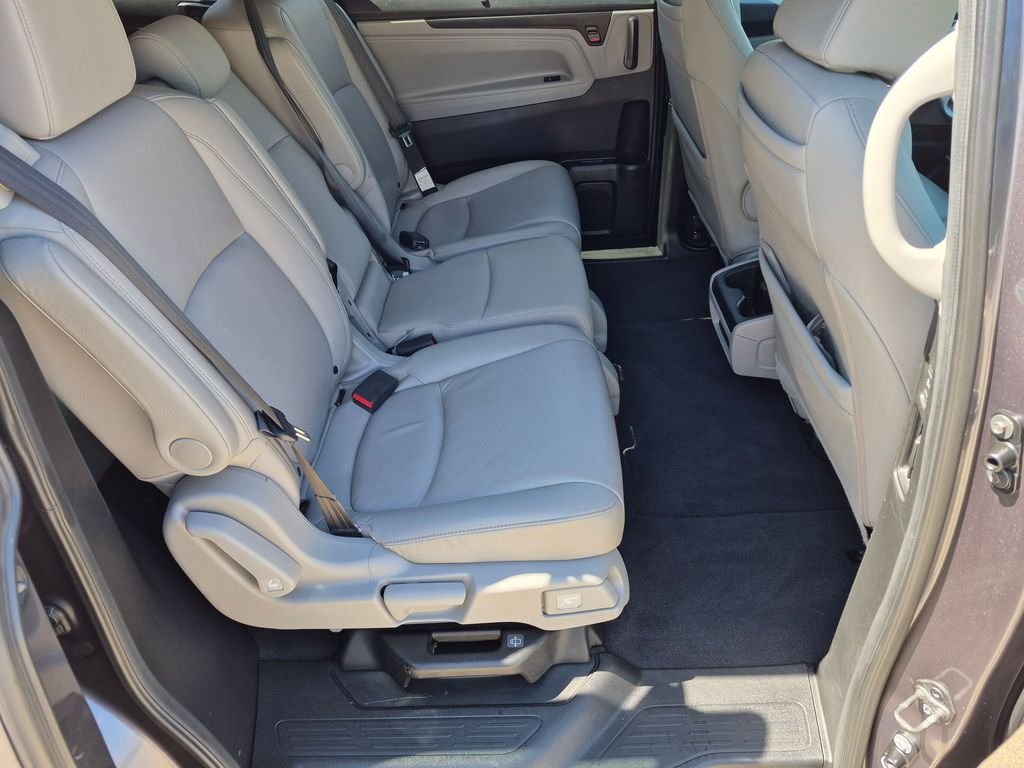 Used 2019 Gray Honda EX-L image 18