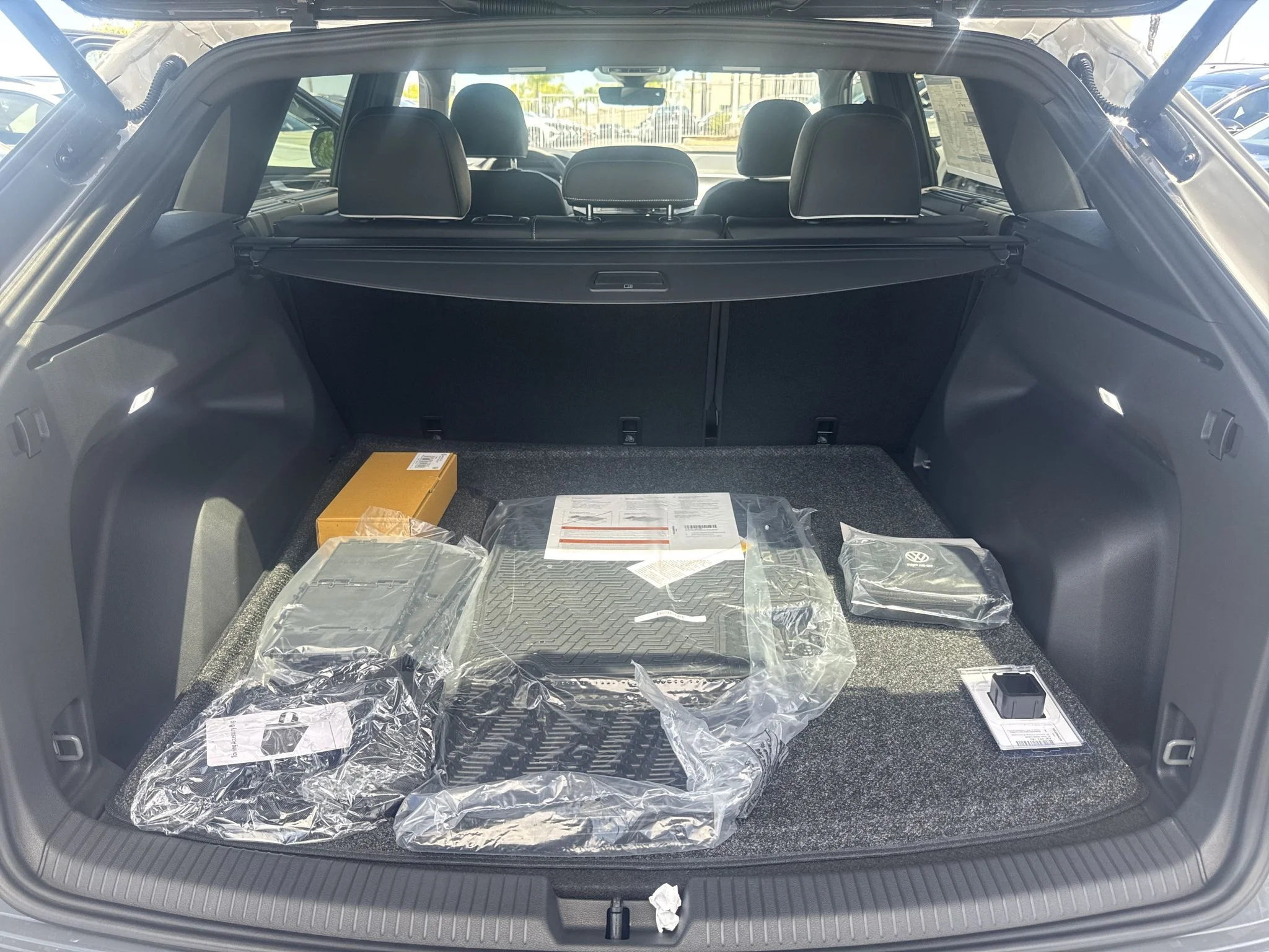 New 2026 Pure Gray Volkswagen 2.0T SEL Premium R-Line image 33