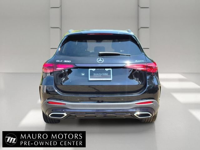 Used 2023 Black Mercedes-Benz GLC 300 image 5