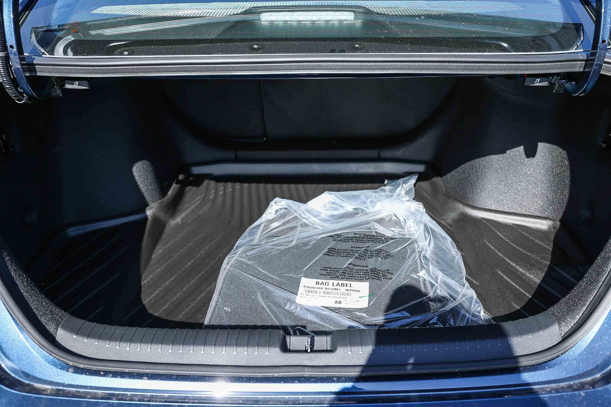 New 2026 Crystal Black Pearl Honda SE CVT image 28