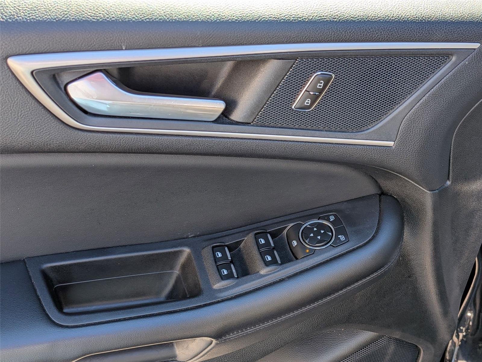 Used 2023 Agate Black Metallic Ford SEL image 13