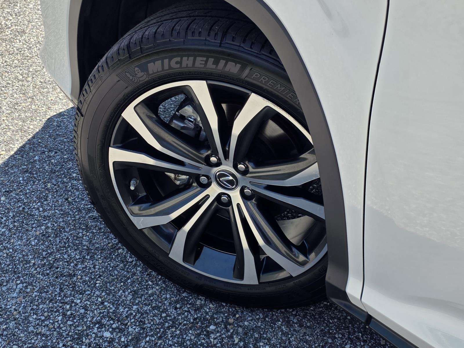 2022 Lexus RX 350 - Photo 34
