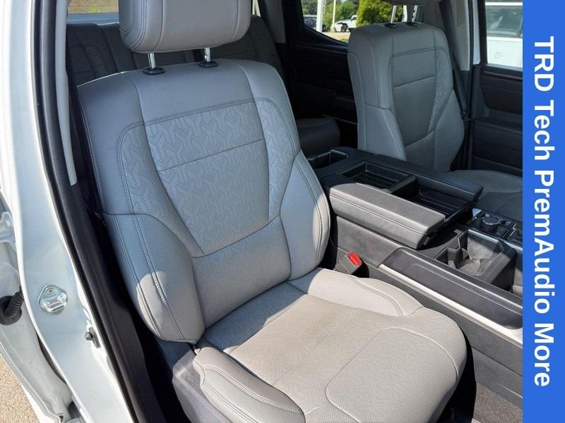 Used 2023 Ice Toyota SR5 image 11