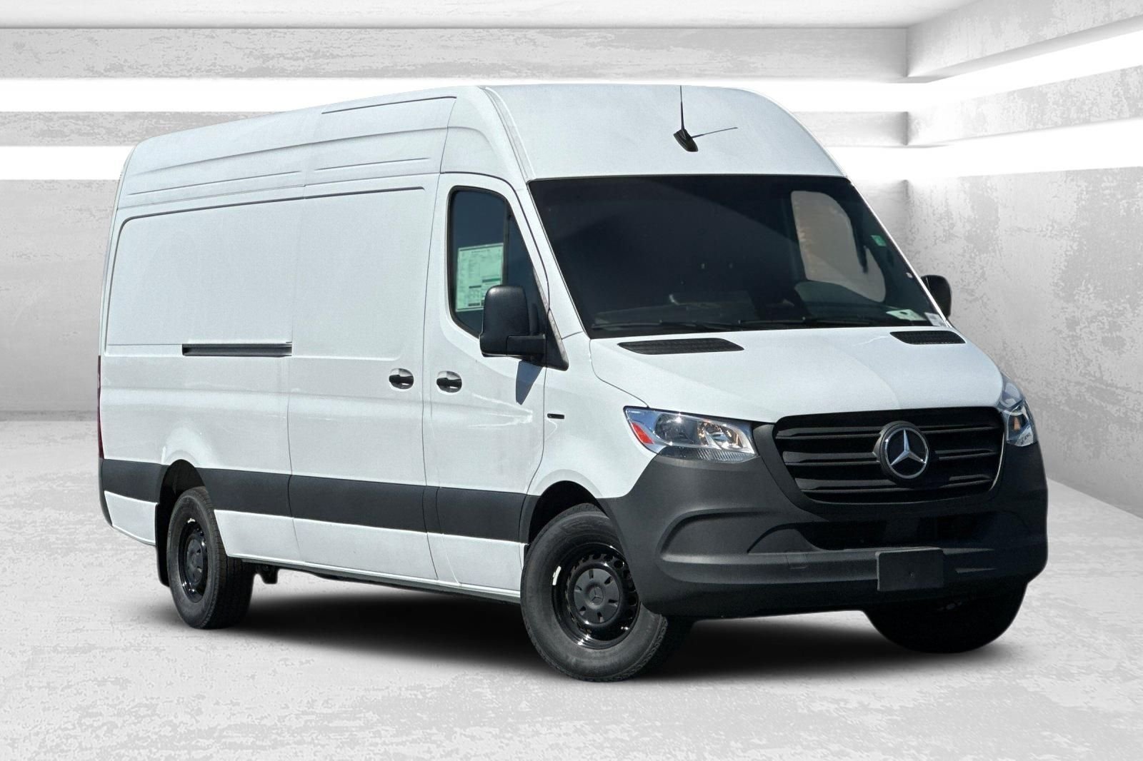 New Mercedes-Benz Hybrid/Electric Vehicles for Sale in Santa Rosa
