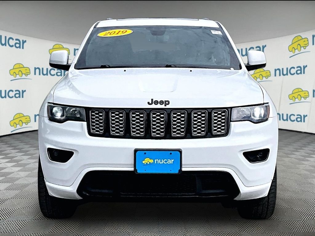 Used 2019 Bright White Clearcoat Jeep Altitude image 2