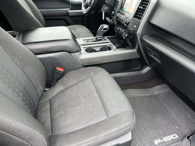 Used 2019 Black Ford XLT image 22