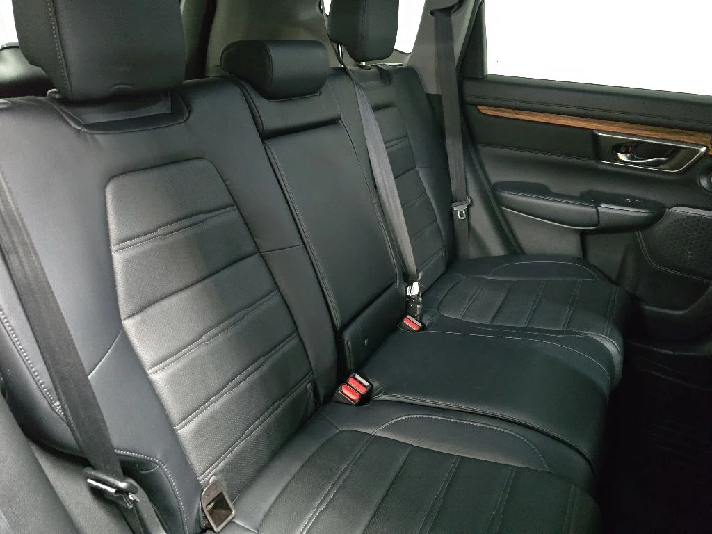 Used 2018 Black Honda Touring image 17