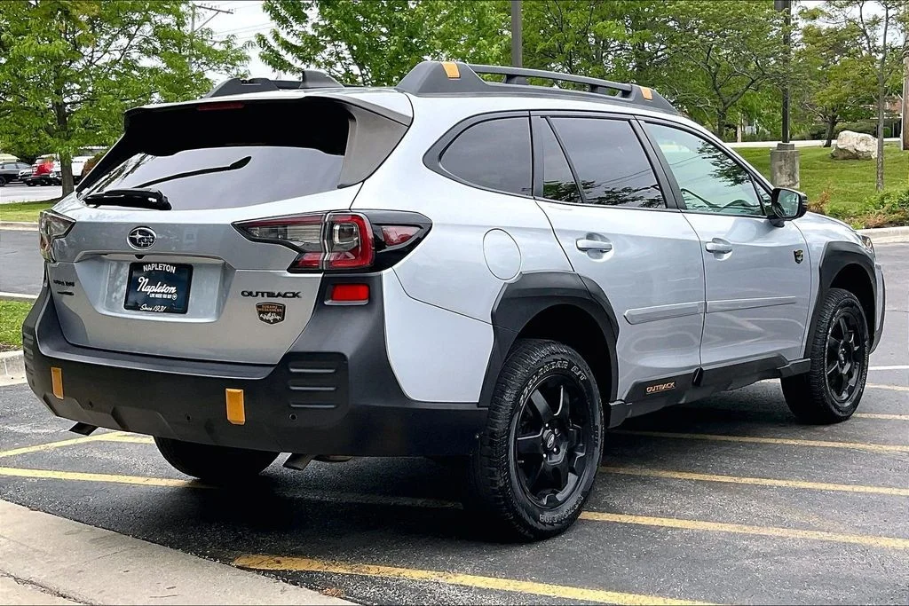Used 2022 Silver Subaru Wilderness image 16