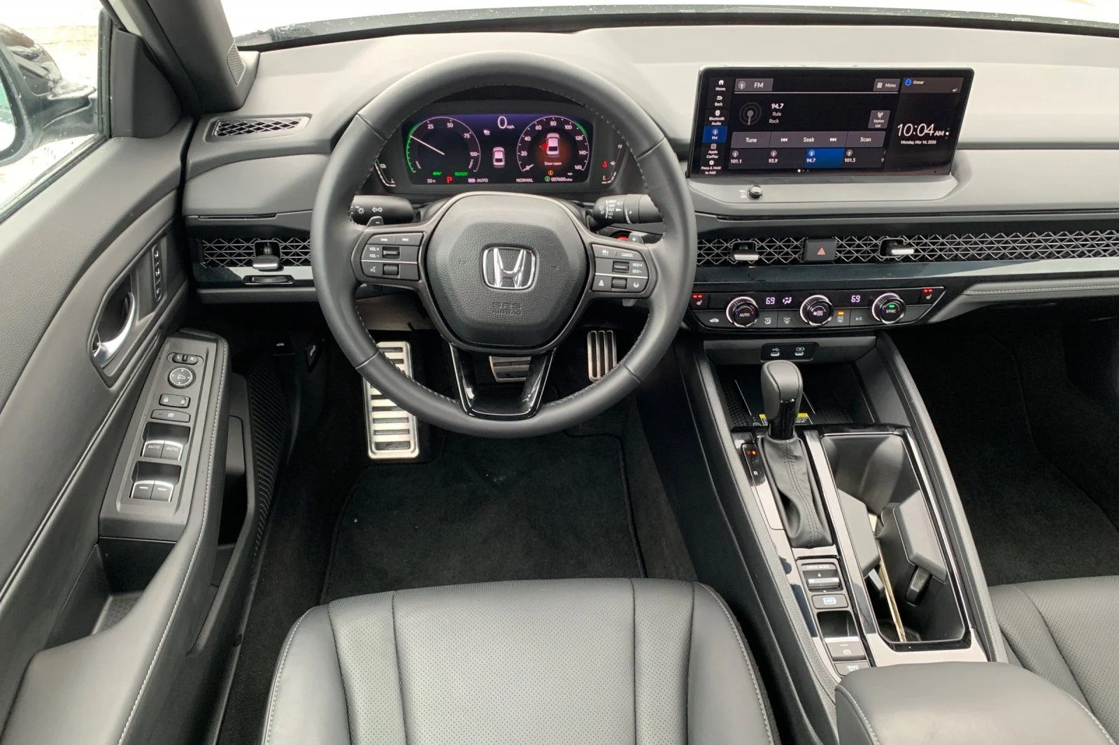 Used 2025  Honda Sport-L image 17