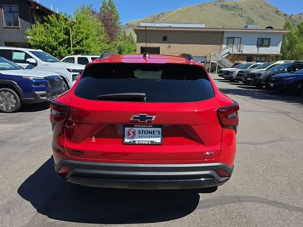 2026 Chevrolet Trax RS - Photo 6