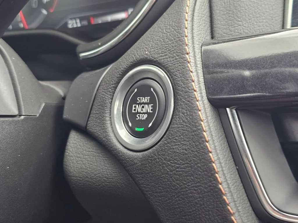 Used 2023 BLACK RAVEN Cadillac Sport image 34