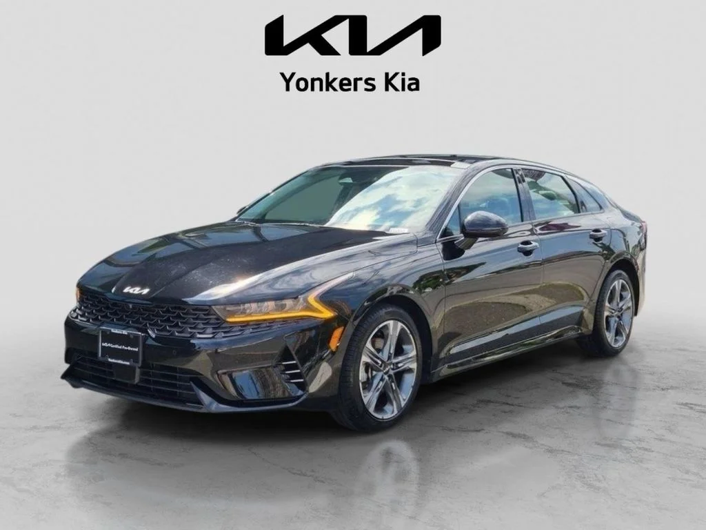 Used 2024 Black Kia EX image 1