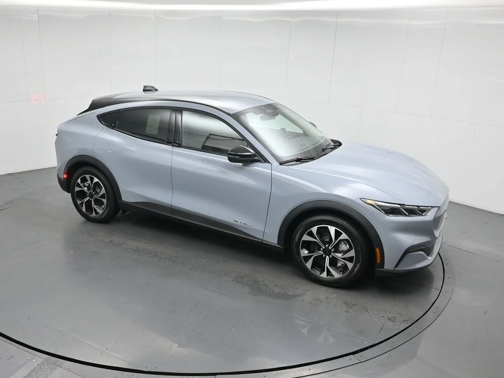New 2026 Gray Ford Select image 36