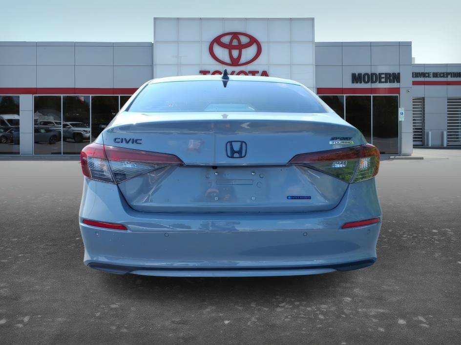 Used 2025 Urban Gray Pearl Honda Sport image 4