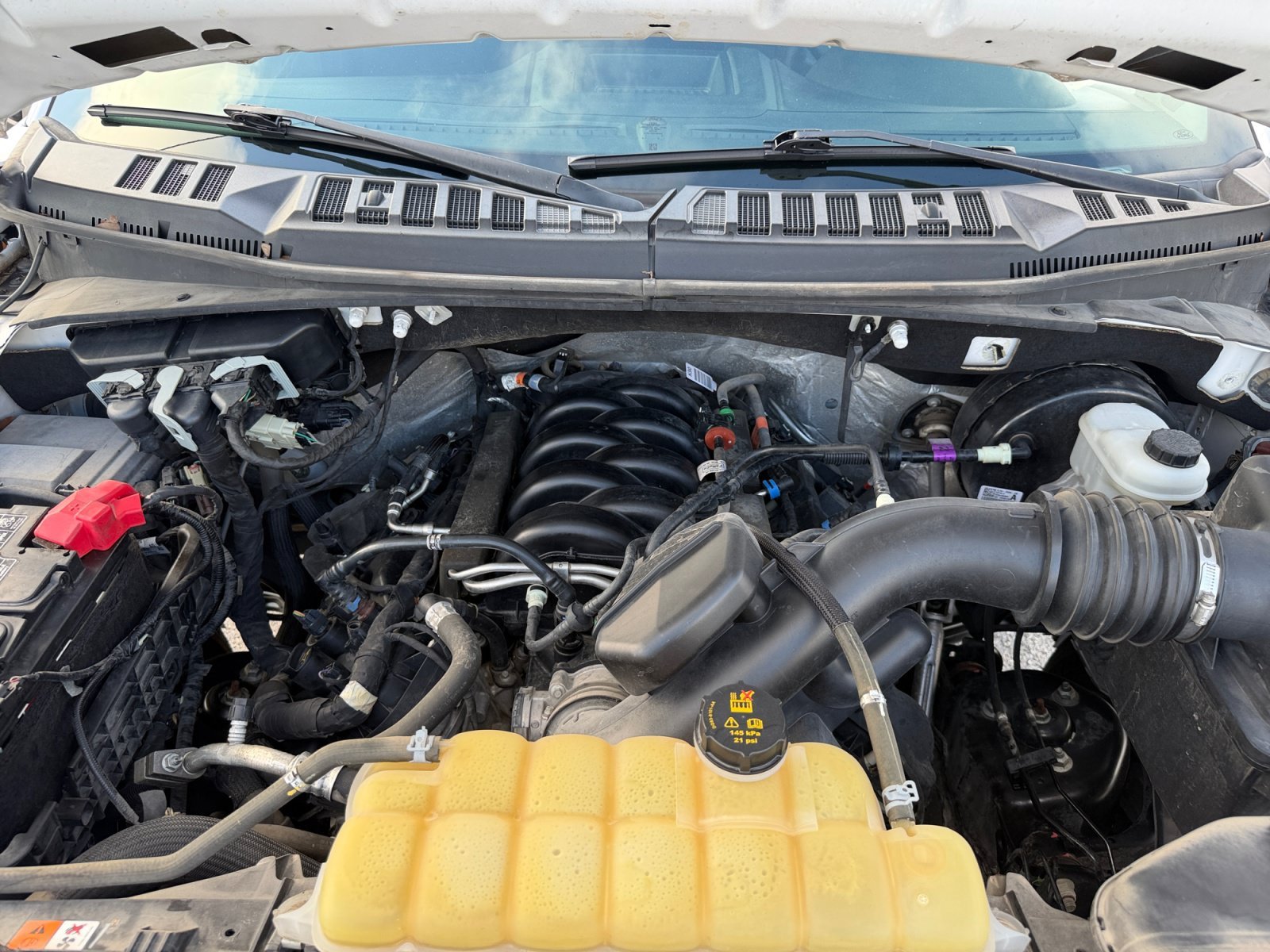 Used 2019 Oxford White Ford XL image 20