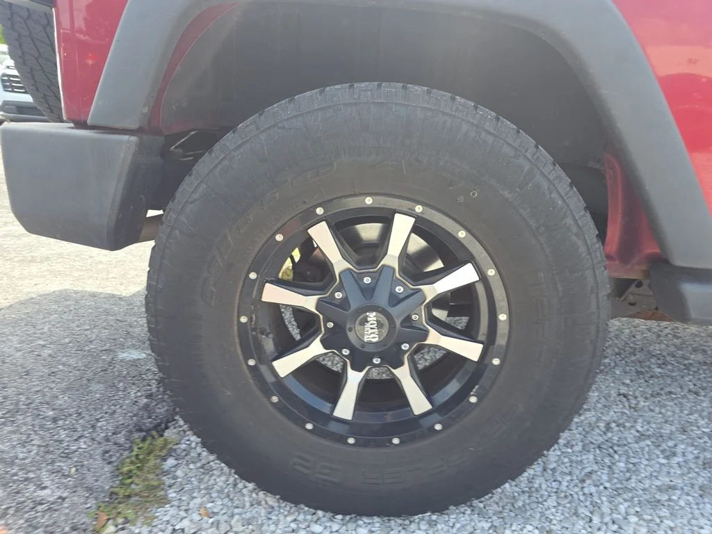Used 2013 Red Jeep Sport image 26