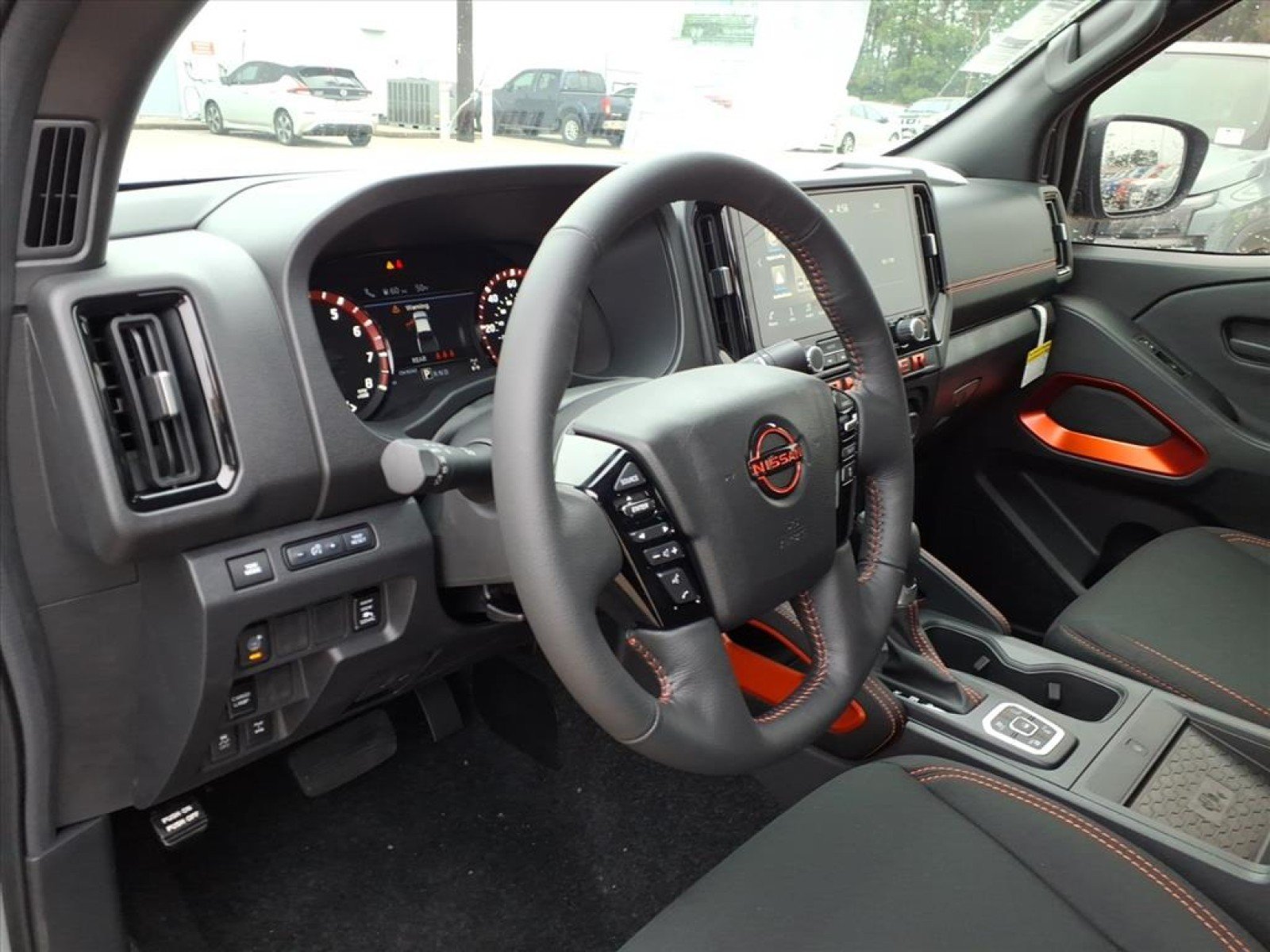 2026 Nissan Frontier Crew Cab PRO-4X® - 10