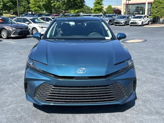 Used 2025  Toyota LE image 9
