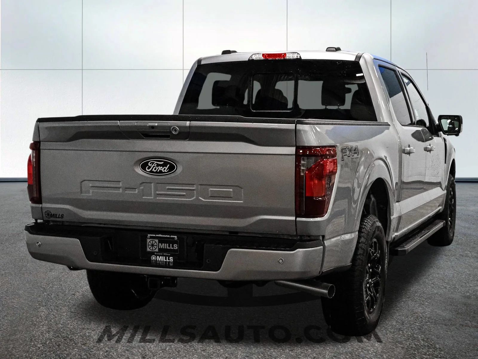 Used 2026 Iconic Silver Metallic Ford XLT image 7
