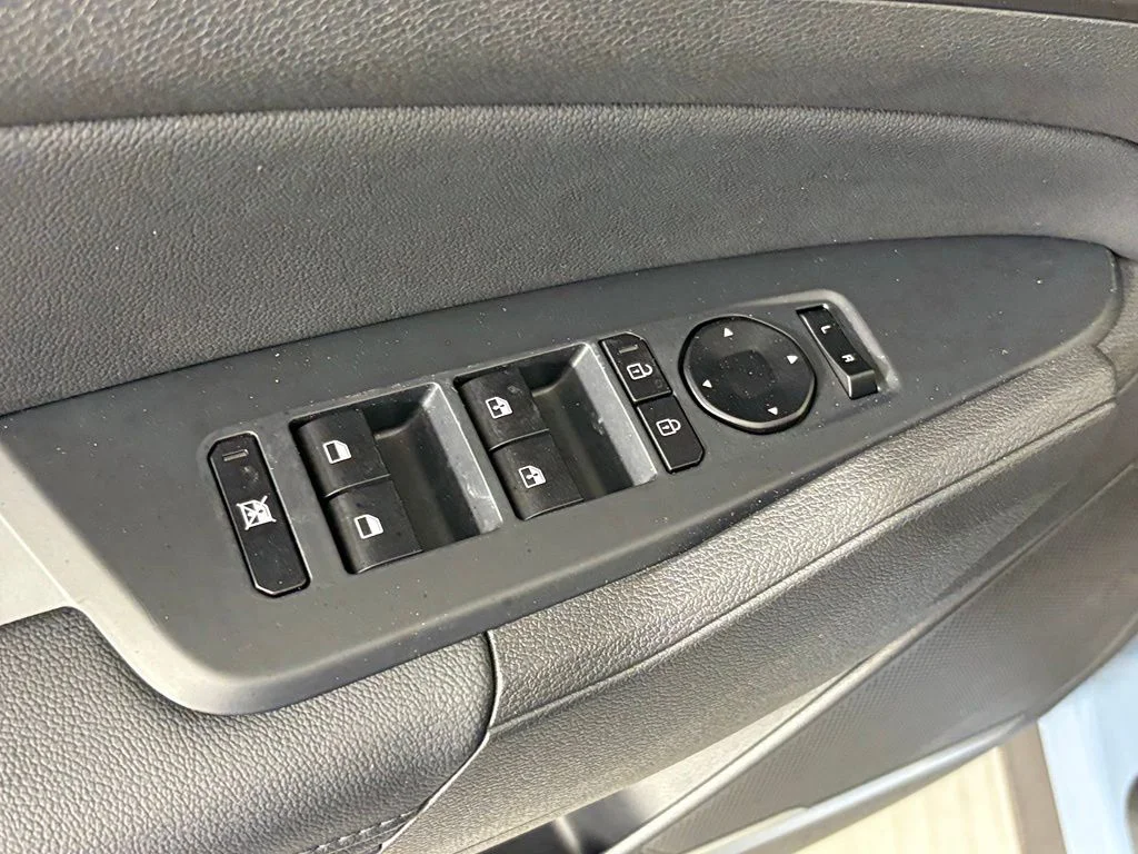 New 2026 Blue Kia EX image 15