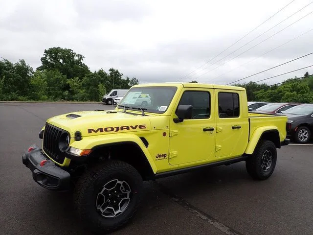 New 2023 High Velocity Clearcoat Jeep Mojave image 2