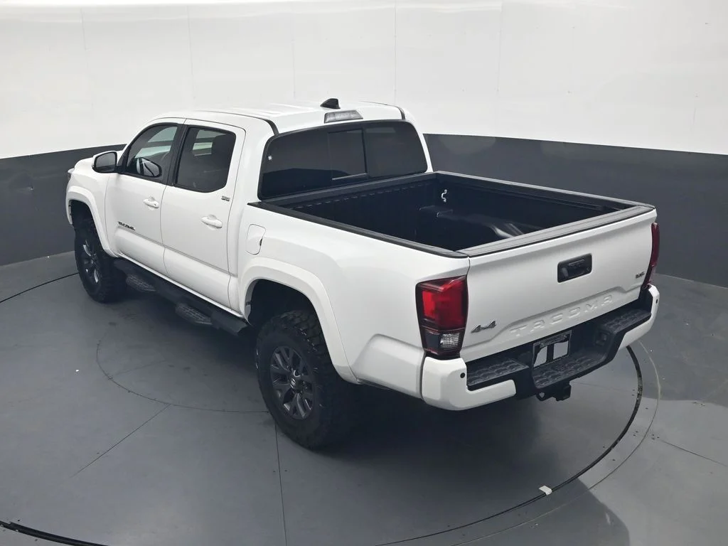 Used 2023 White Toyota SR5 image 20