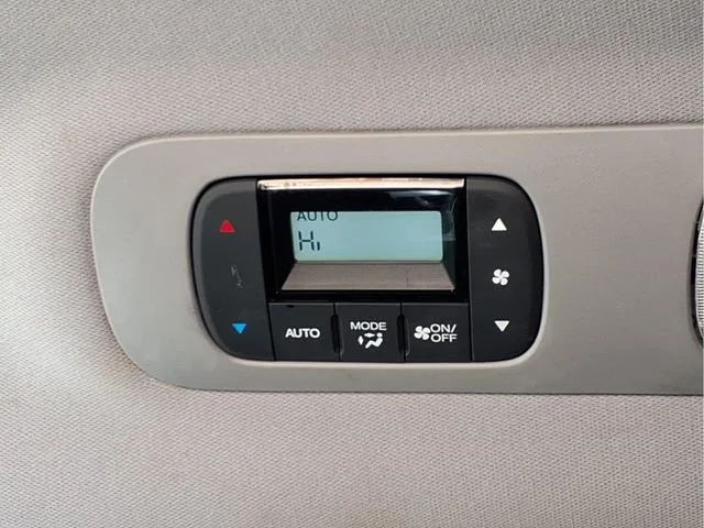Used 2023  Honda Elite image 19