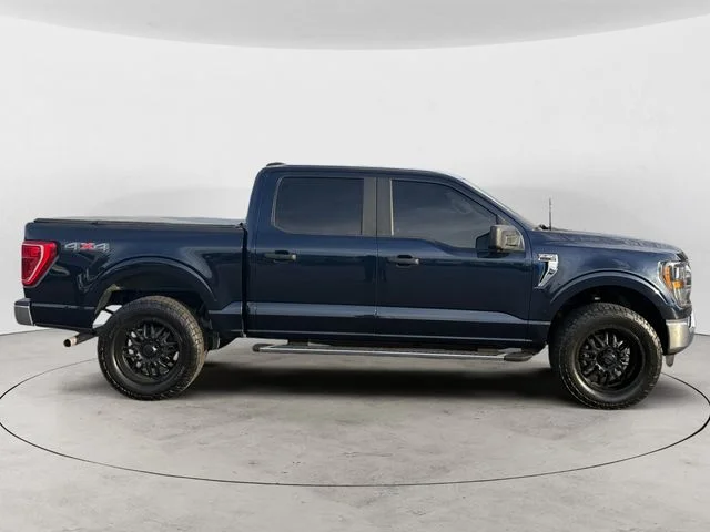 Used 2023 Blue Ford XLT image 4