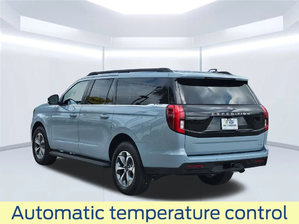 New 2027 Gray Ford Active image 24
