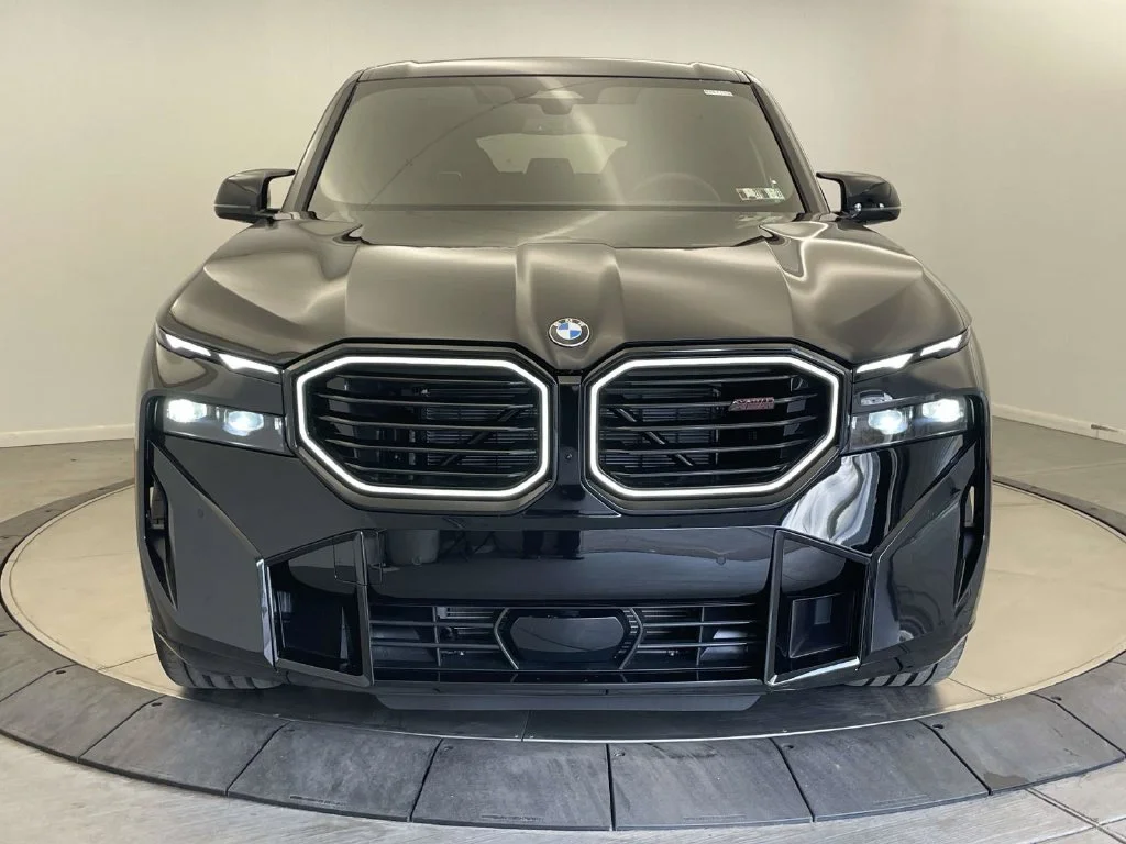 New 2027 Black BMW Label image 8