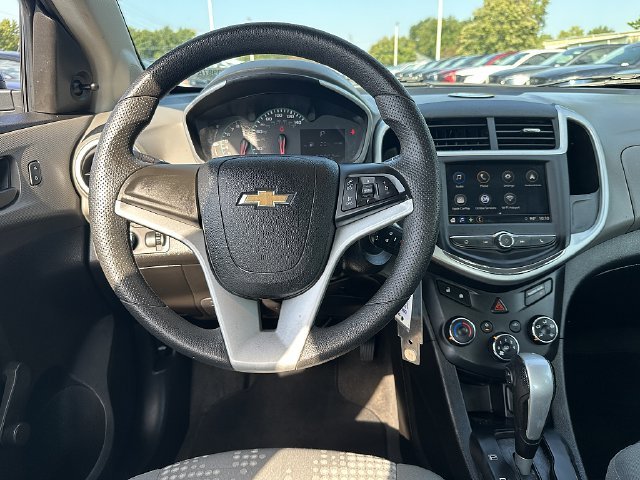 Used 2018 Blue Chevrolet LS image 15