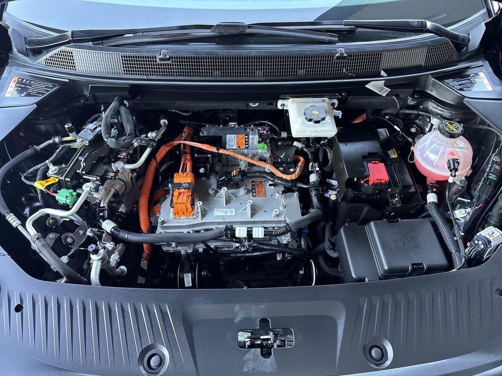 2024 Chevrolet Equinox EV LT - Photo 36
