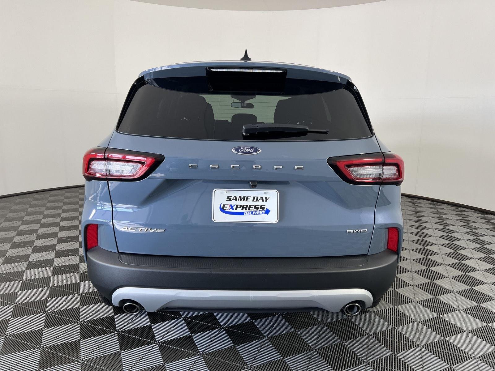 Used 2024 Vapor Blue Ford Active image 24