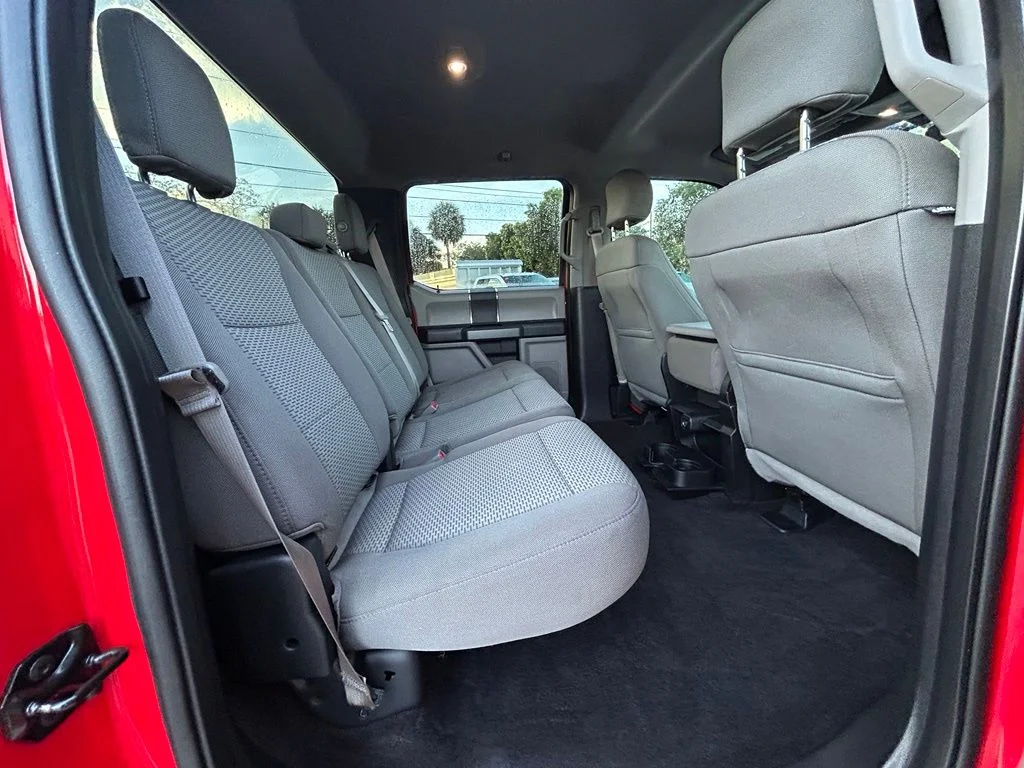 Used 2017 Race Red Ford XLT image 29
