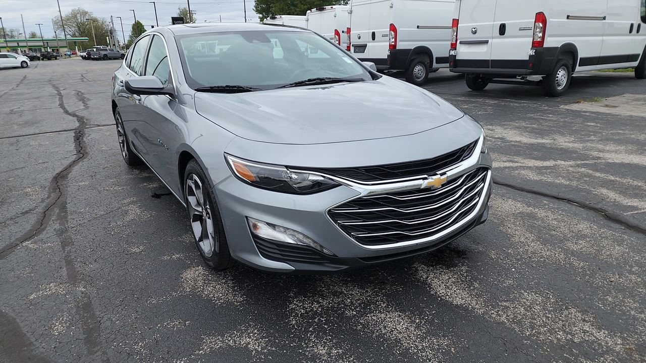 Used 2024 Gray Chevrolet LT image 2