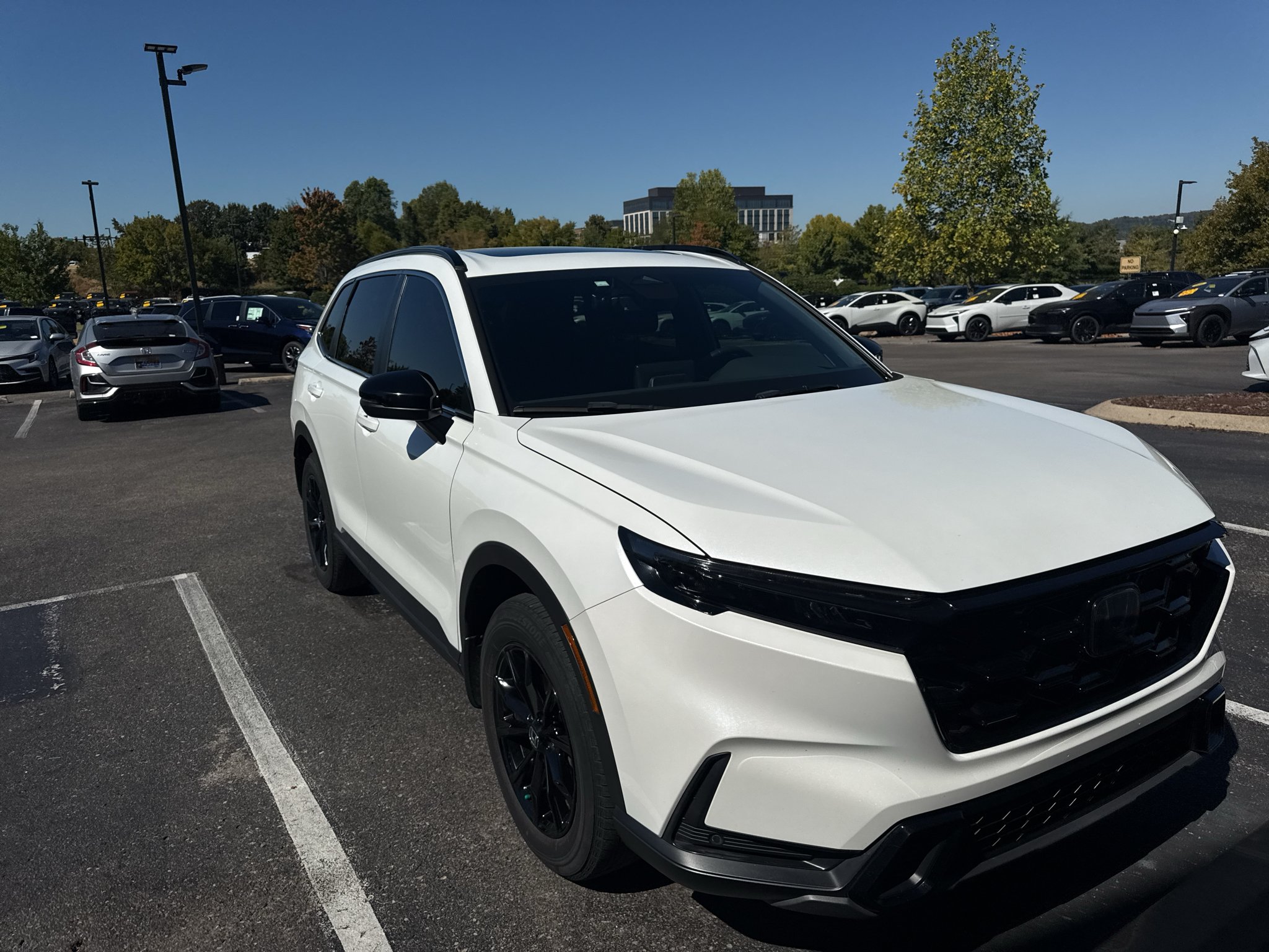 Used 2024 Platinum White Pearl Honda Sport-L image 1
