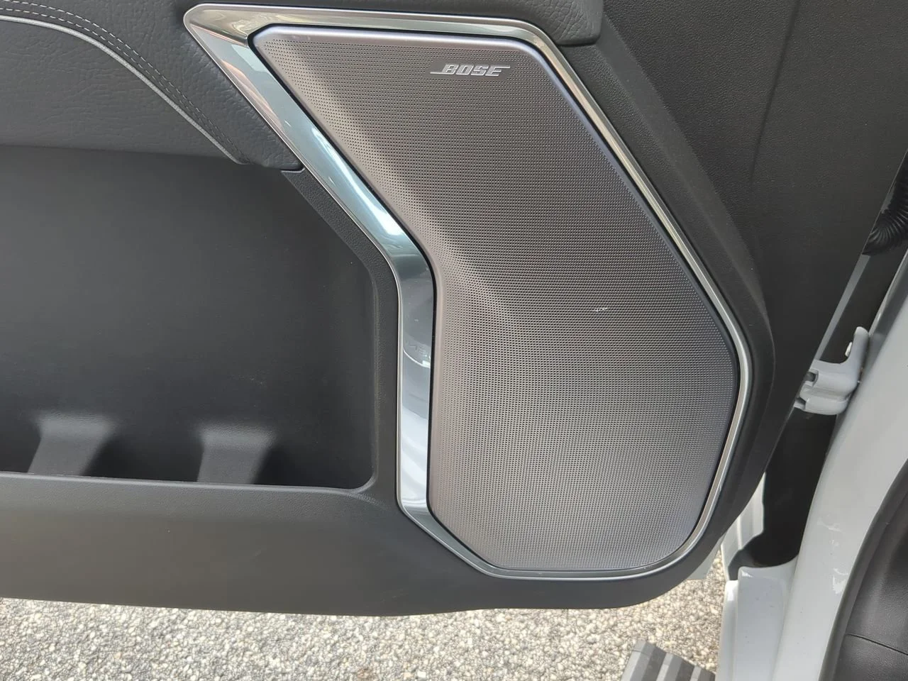 New 2026 Summit White GMC Denali DRW image 25