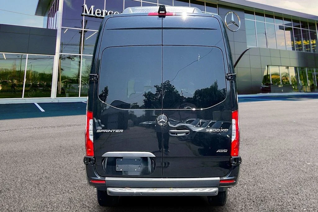 New 2026  Mercedes-Benz Cargo 170 WB image 4