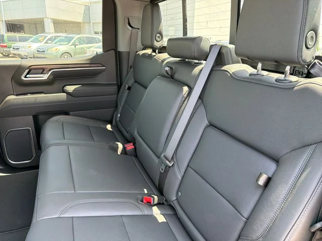 2026 GMC Sierra 1500 SLT - Photo 21