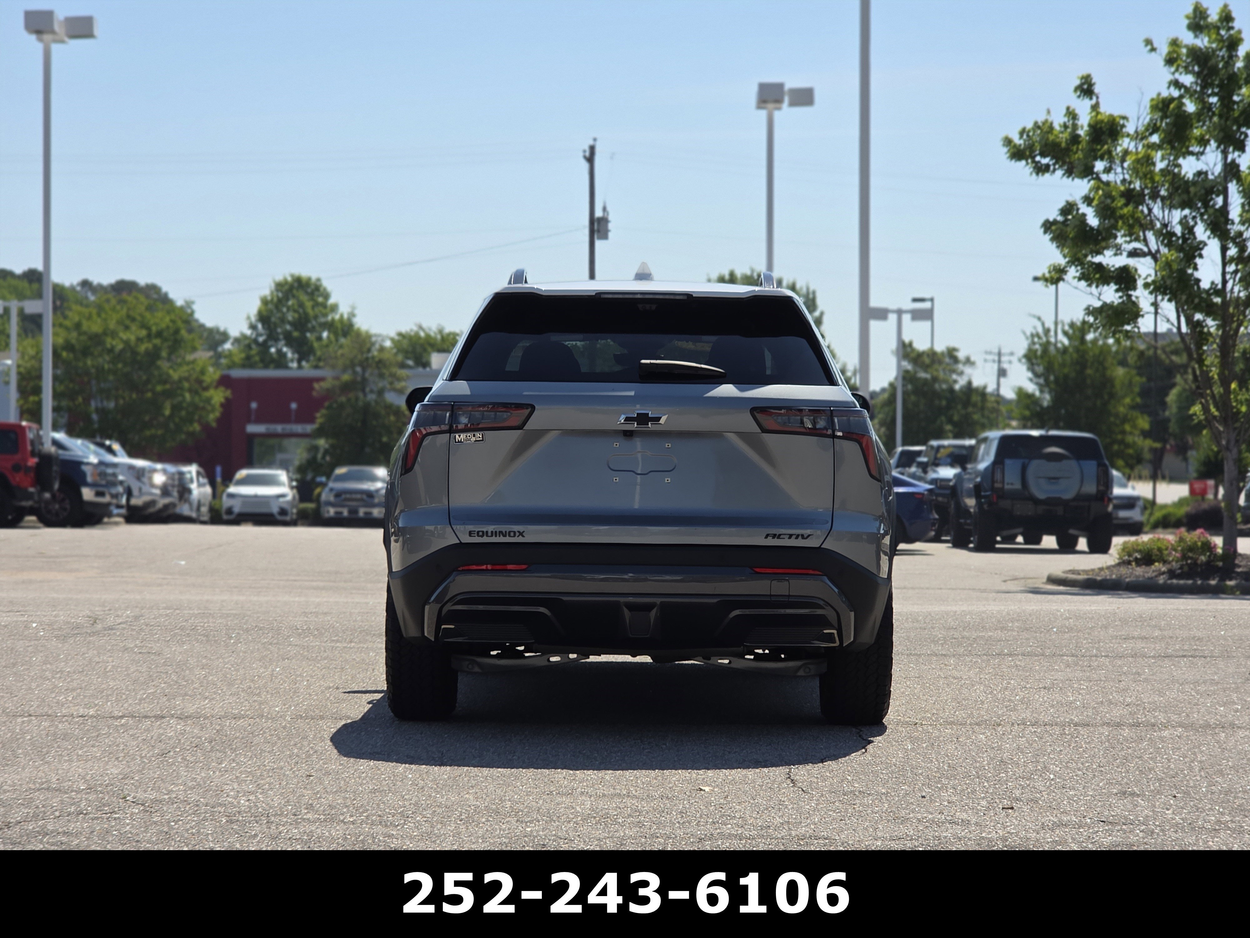 Used 2025 Sterling Gray Metallic Chevrolet FWD ACTIV image 6