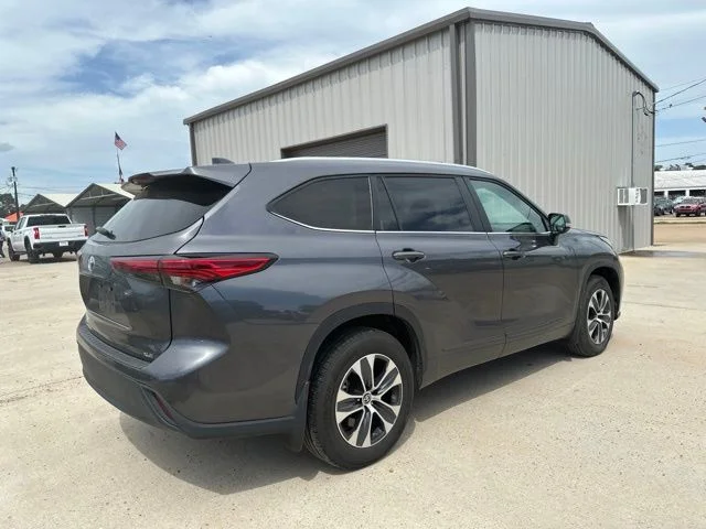Used 2023 Gray Toyota XLE image 14