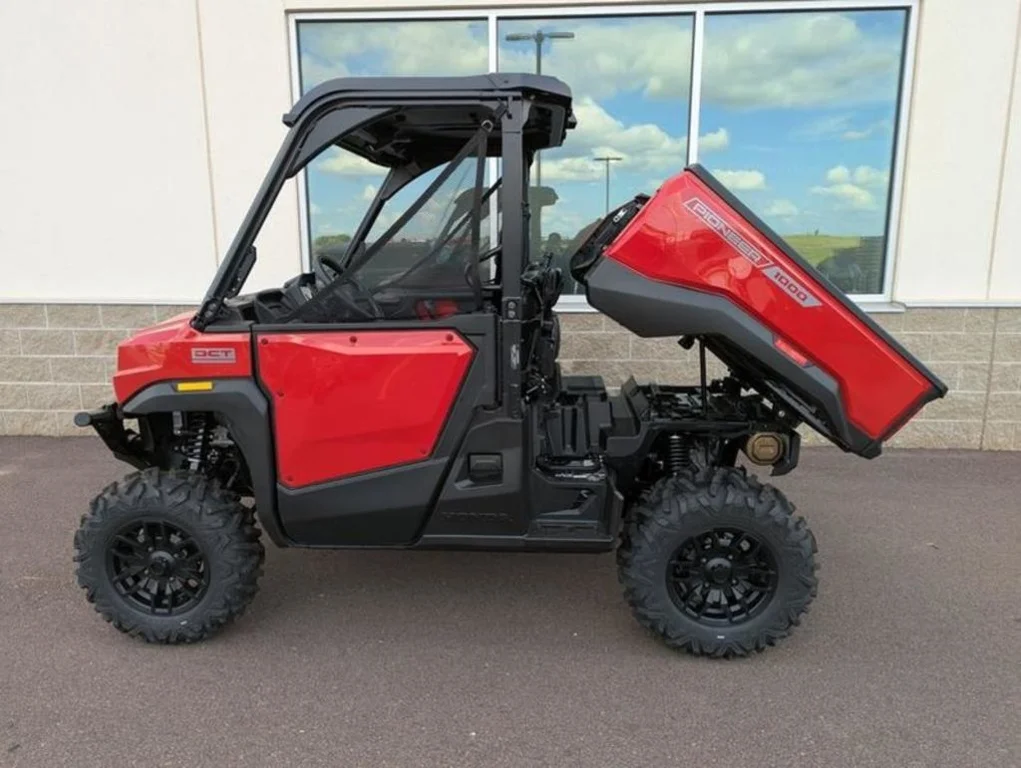 New 2026 HERO RED Honda Powersports Deluxe image 7