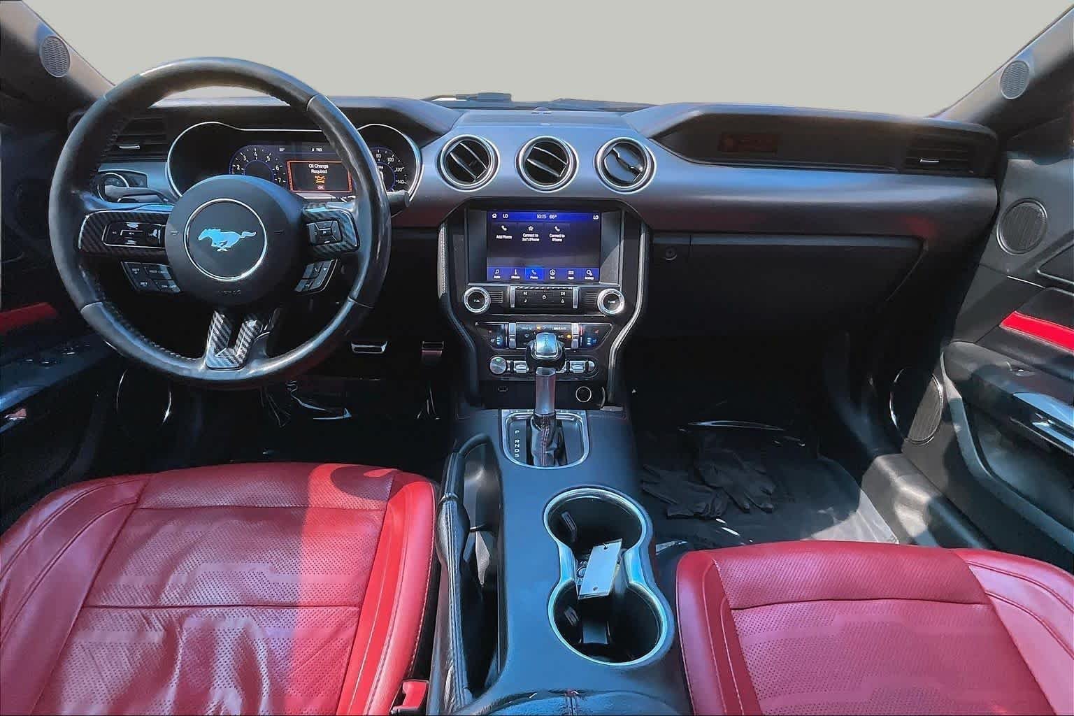Used 2019 Magnetic Metallic Ford GT Premium image 15