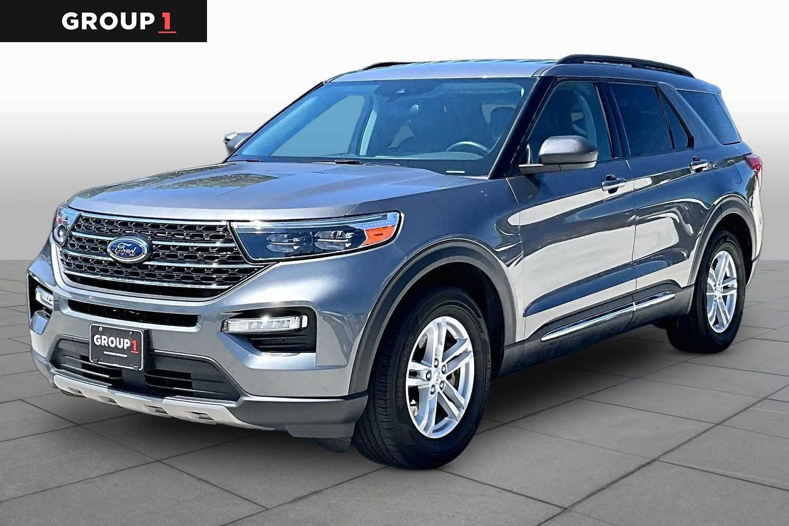 2023 Ford Explorer XLT RWD's photo
