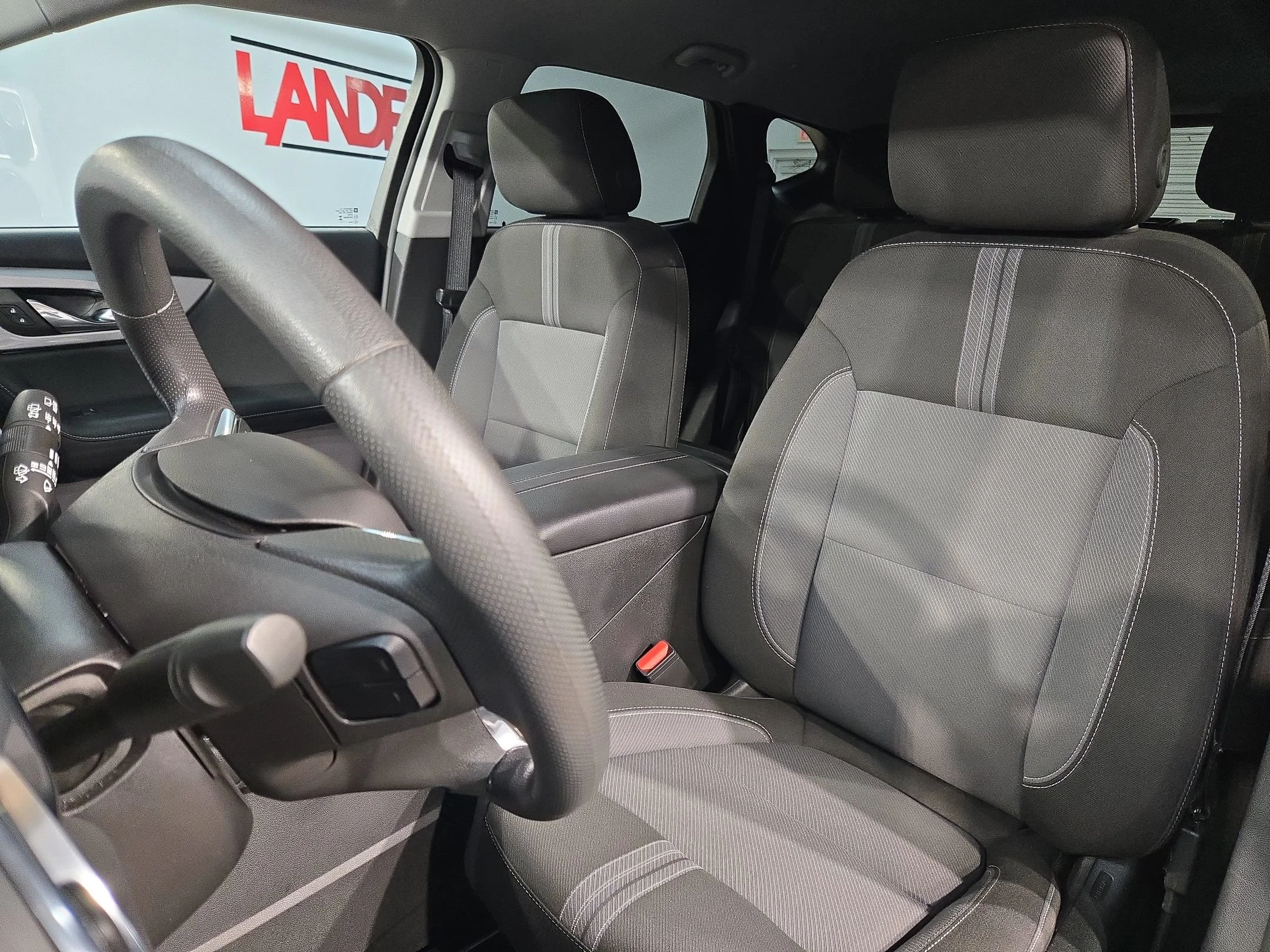 2025 Chevrolet Blazer 2LT - Photo 23