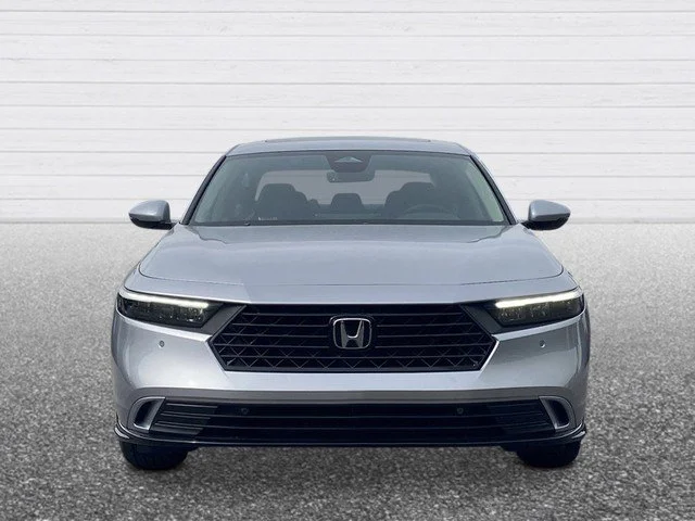 New 2026 Silver Honda EX-L image 7