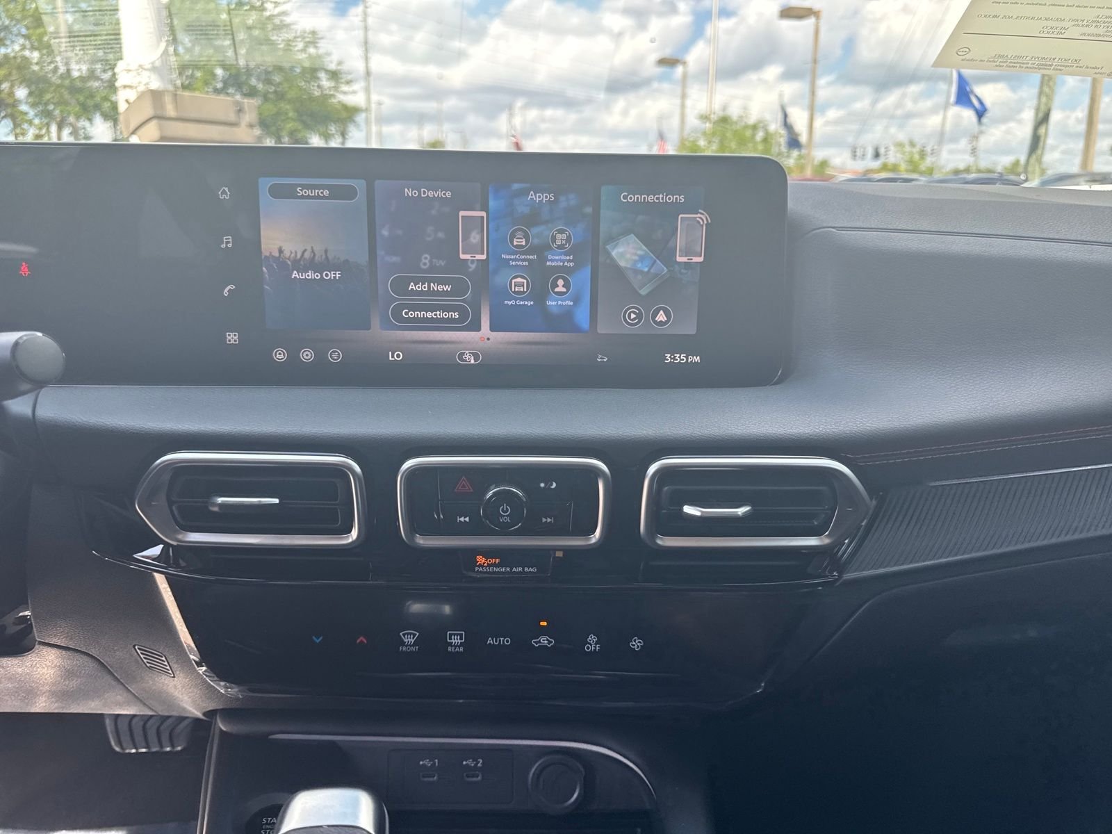 New 2026 Nissan Sentra SR 4D Sedan