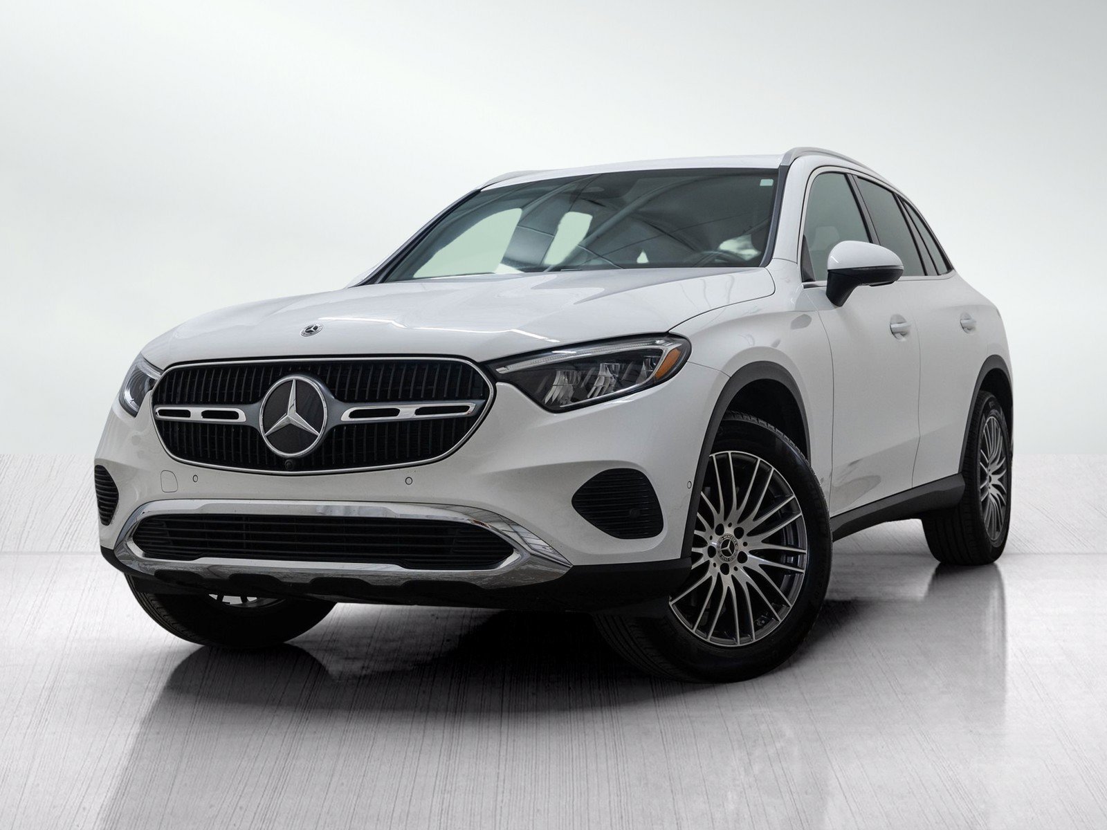 2025 Mercedes-Benz GLC