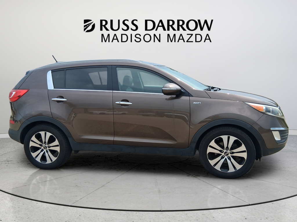 Used 2013 Beige Kia EX image 6